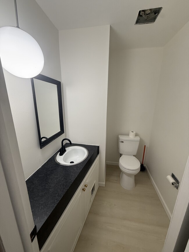 Photo - 509 E University Dr Unit 508