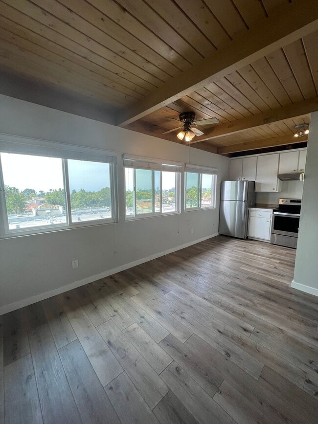 Photo - 2007 Red Rose Way Unit #2