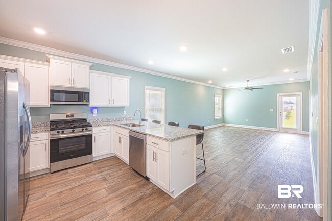 Photo - 32667 Revere Dr