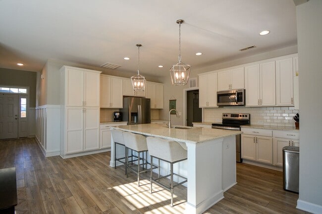 Photo - Stunning 4 Bedroom Home in Oyster Landing