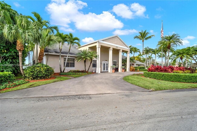 Photo - 1150 N Liberty Ave Unit 1150G