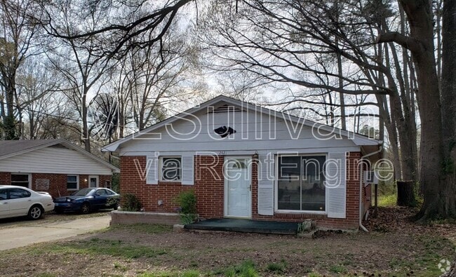 Building Photo - 2421 Dearborn Dr Rental