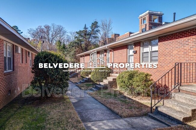 Photo - 215 McIver St