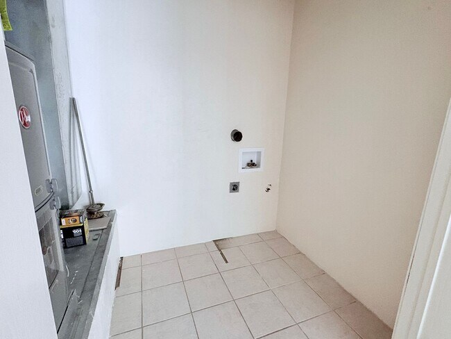 Photo - 3673 S Camino Seco Unit 1