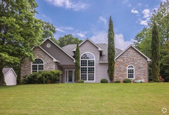 Building Photo - 5377 Fawn Ivey Ln Rental