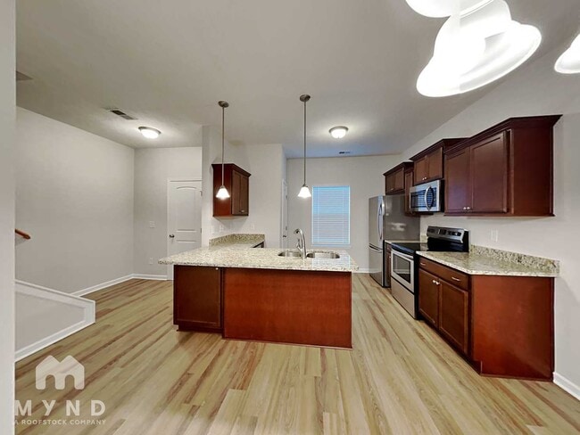 Photo - 302 Negri Ct