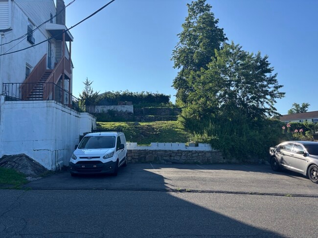 Photo - 55 Bouton St Unit 1