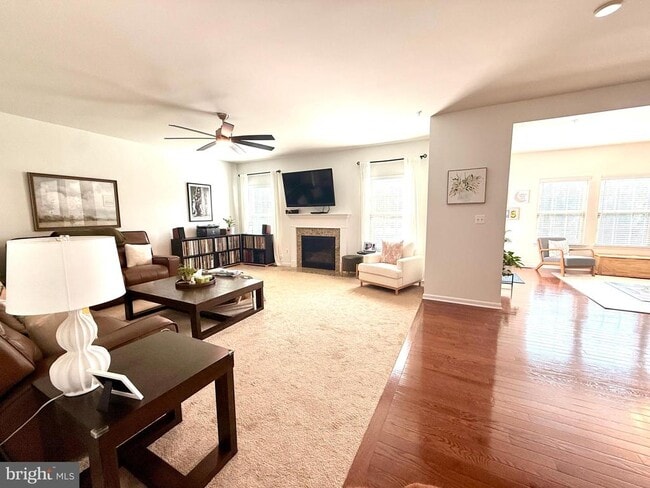 Photo - 17875 Sugarberry Rd
