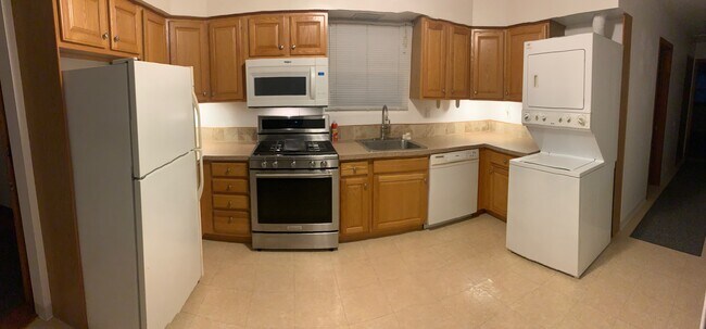 Photo - 203 5th St Unidad Apartment 3