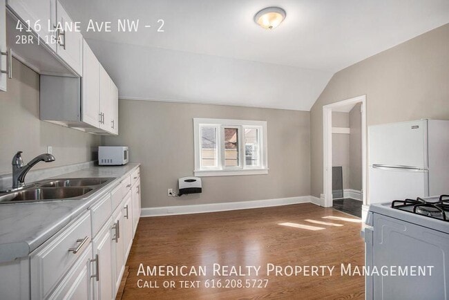 Photo - 416 Lane Ave NW Unit 2