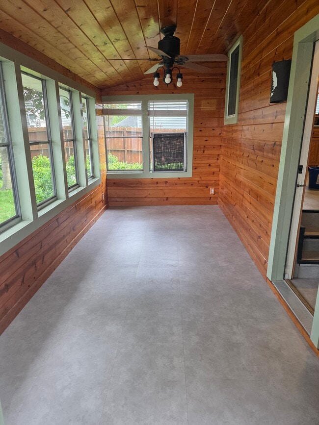 3 season porch