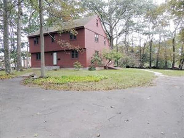 Building Photo - 3 Mudge Way Rental