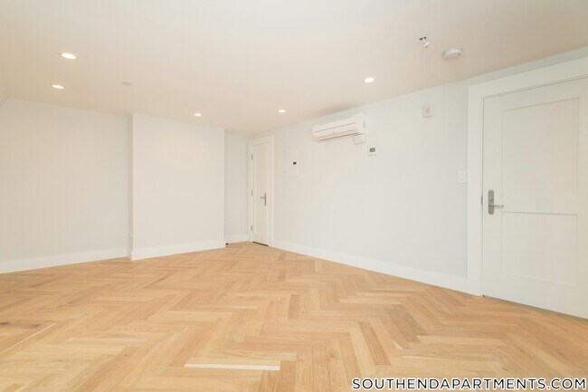 Photo - 461 Massachusetts Ave Unidad 15