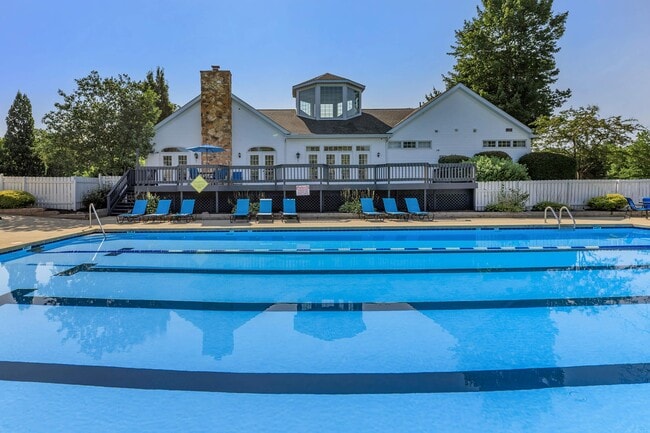 Photo - Lakes Of Aurora