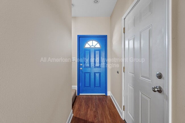 Photo - 511 Arbor Lake Dr