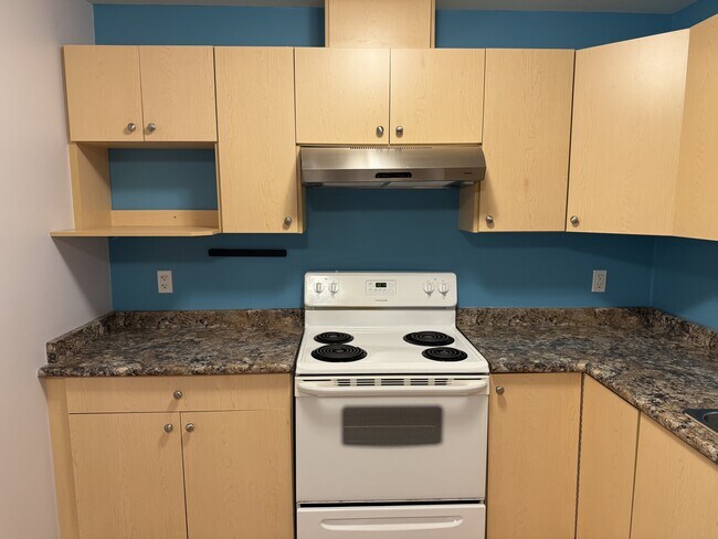 Photo - 7671-211B 211B Street