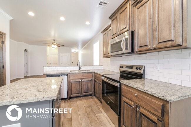 8345 NW 137th St