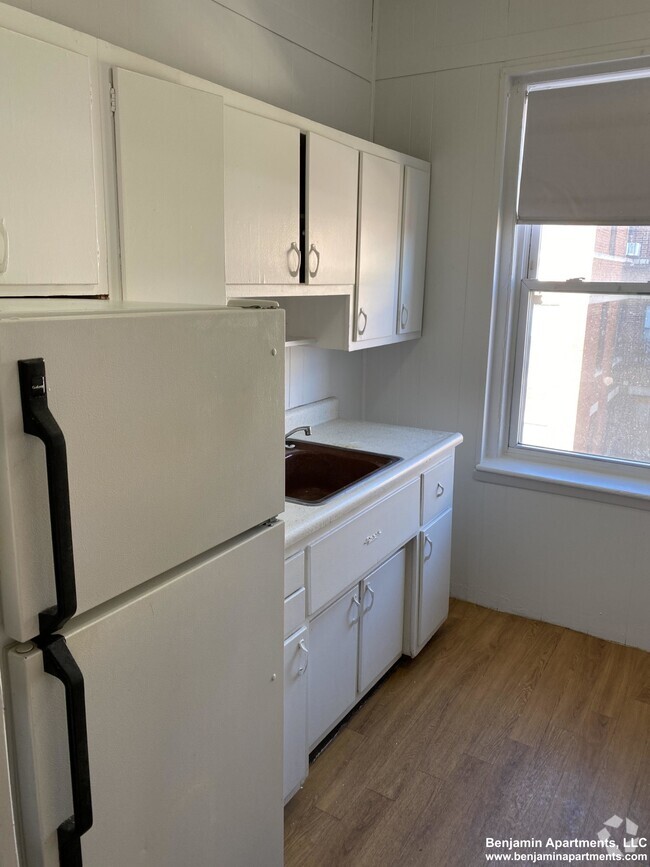 Building Photo - 15 Walbridge St Unit 20 Rental