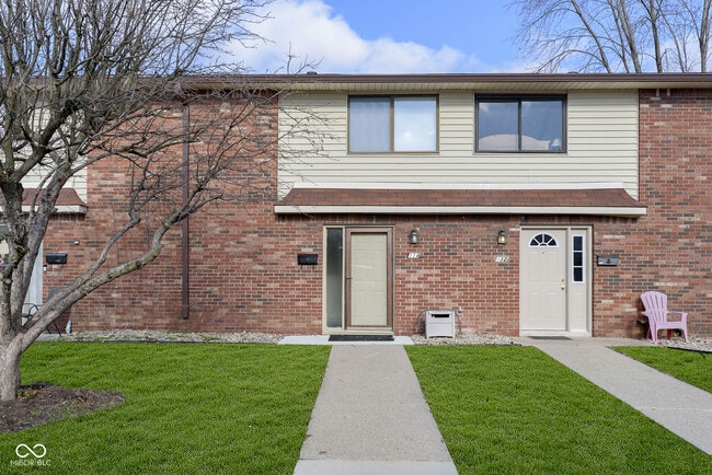 Building Photo - 114 Greenwood Trail N Dr