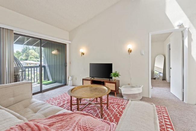 Photo - 6635 SW Capitol Hwy