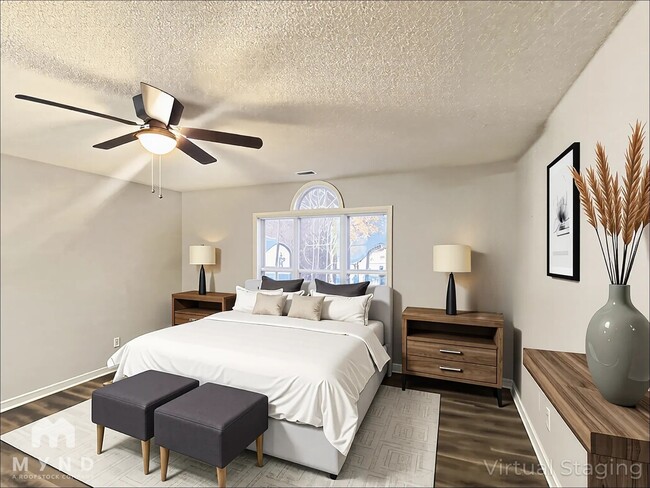 Photo - 1944 Deep Forest Trail