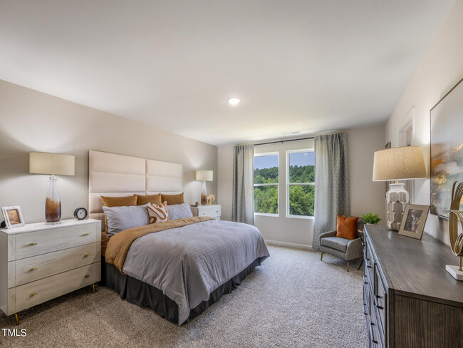 Photo - 327 White Birch Ln