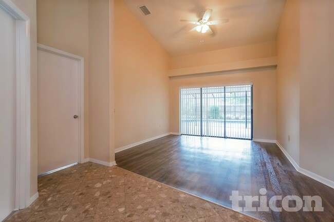 Photo - 1808 S Golfview Dr