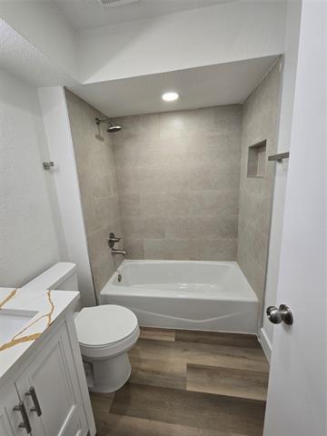 Photo - 553 Doral Pl