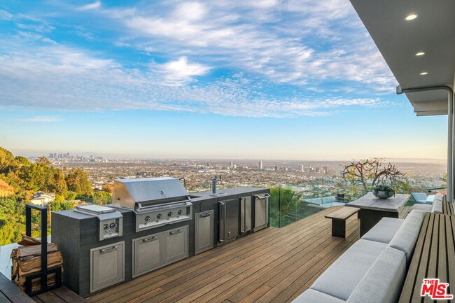 Photo - 1500 Viewsite Terrace
