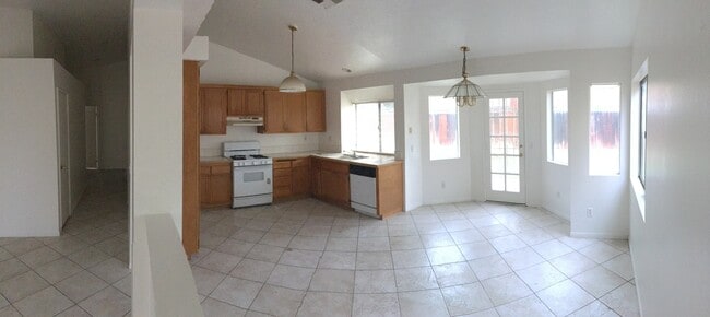 Photo - 3 Bedroom / 2 Bathroom Home in Perris