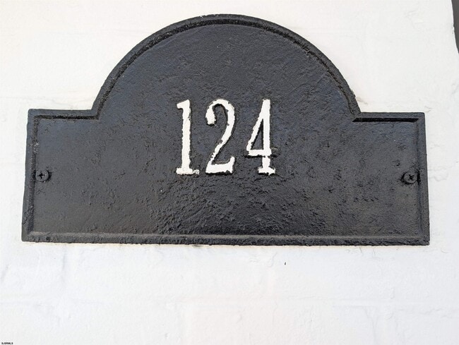 Photo - 124 N Delaware Ave