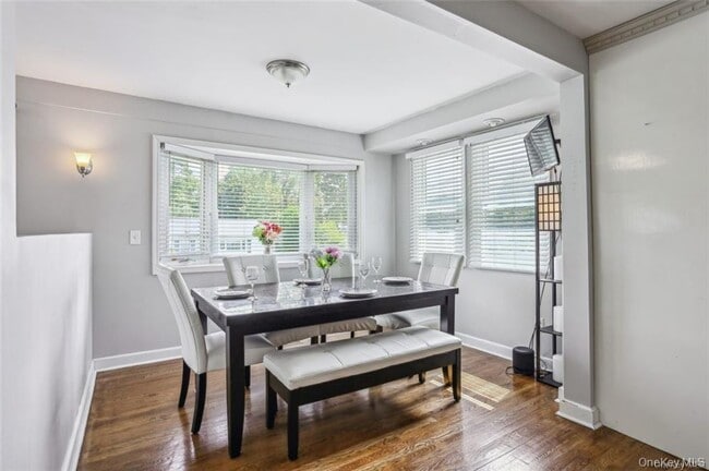 Photo - 83 Lake Region Blvd