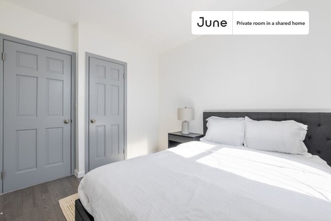 Photo - Room in Shared 4 bed/2 bath home Unit D