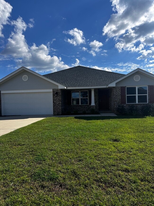 Building Photo - 4 bed/2 bath New Construction Home in Embe...