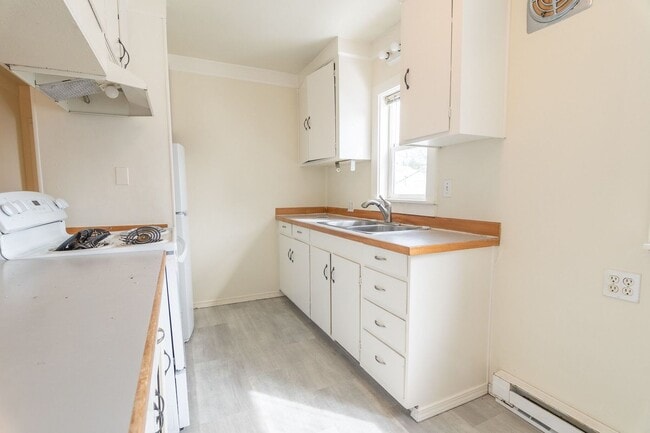 Photo - 3424-28 NE 79th Unidad 3424