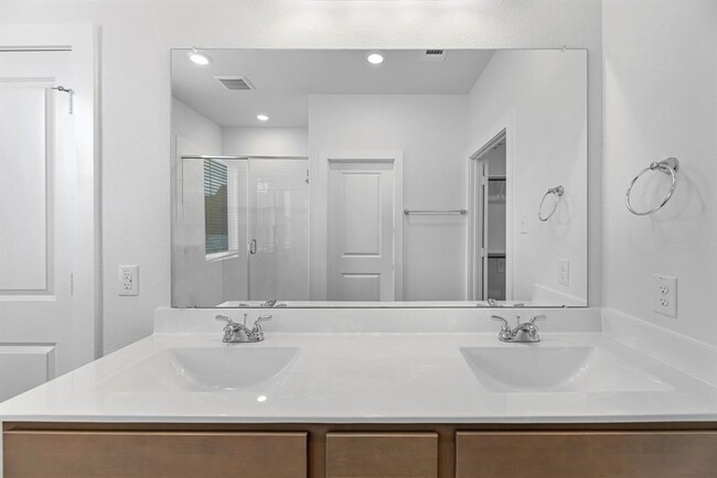 Photo - 17207 Walden Lk Ln