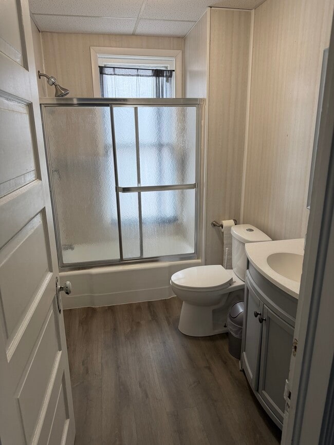 Photo - 1352 Illinois Ave Unit Apt 2