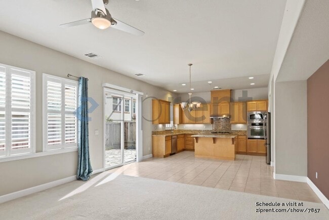 Photo - 213 Marbella Ln