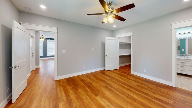 1533 Forest Ave