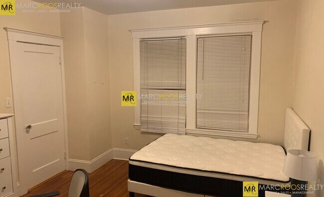 Photo - 96 Chestnut Hill Ave Unidad 2