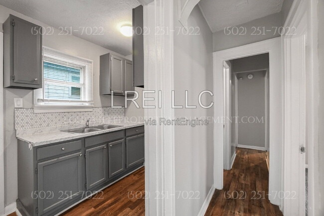 Photo - 343 N 42nd St