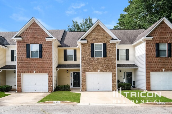 Photo - 6692 Villa Ct Townhome