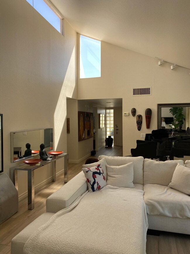 Photo - 72760 Mesquite Ct Unidad E