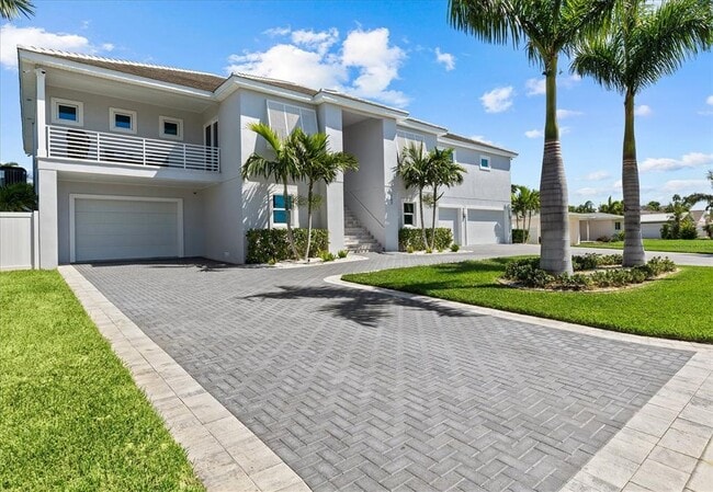 Photo - 107 12th St Casa