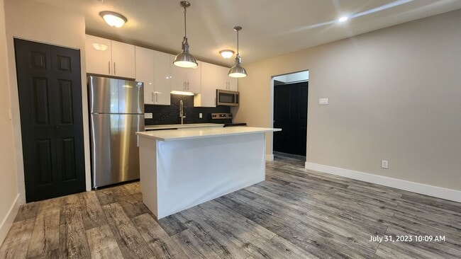 Photo - Anic Groves***Two Bedroom, Two Bath***Coming Soon!***Webster Groves**In Unit Washer & Dryer***Pat... Unit 8717-11