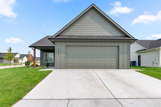 Building Photo - 1819 Liam Ct