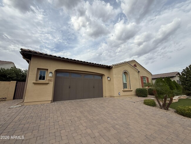 Photo - 2307 E Mahogany Pl