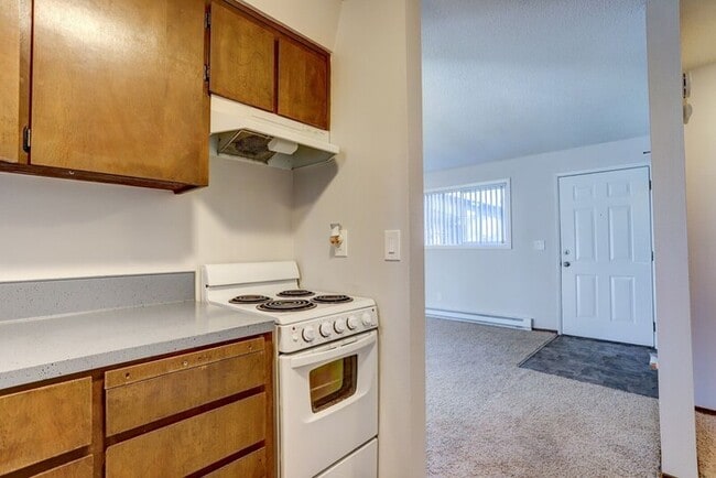 Photo - 1 Bed / Bath Available soon! Washer/Dryer in unit!