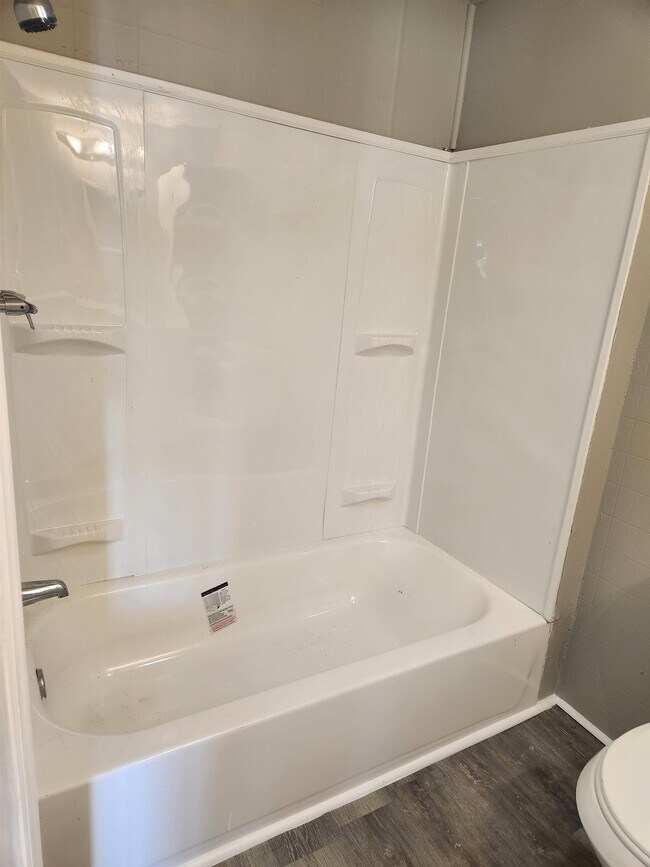 Photo - 605 S 11th St