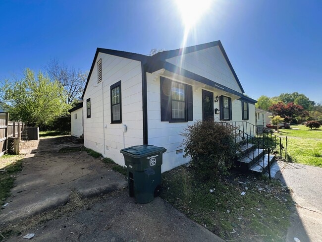 Photo - 4327 Zelda Ln